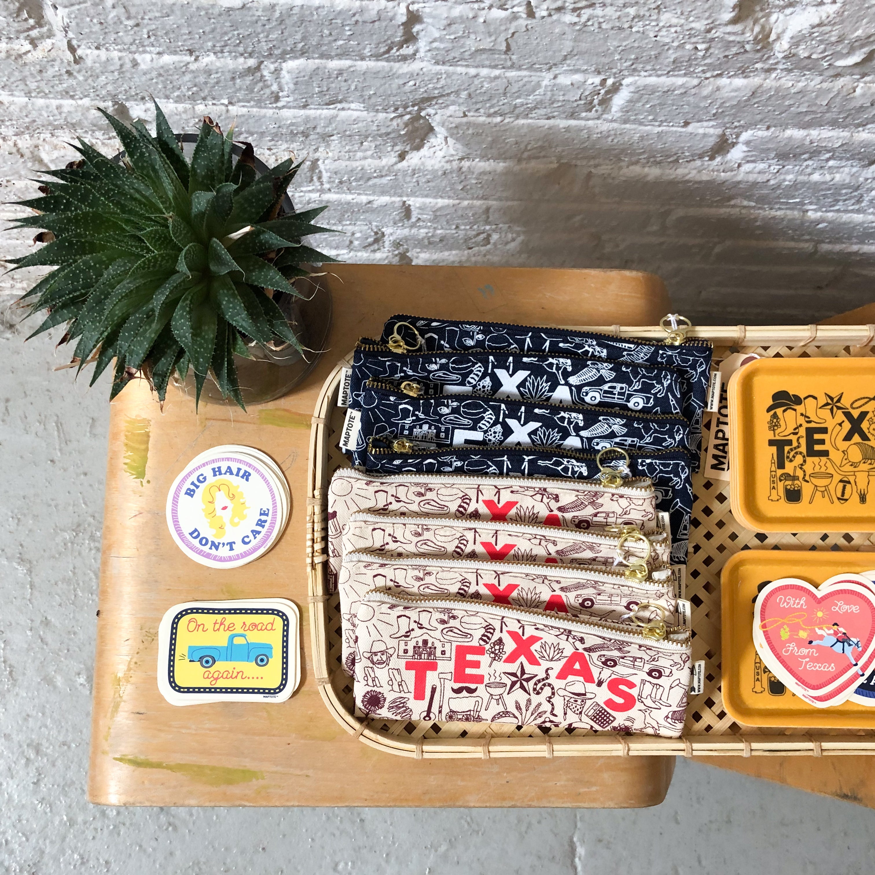 Stockists: Merchandising Maptote at your Store